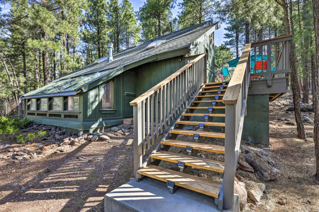 Woodsy Flagstaff Hideaway With Deck And Sunroom! Mountainaire Экстерьер фото